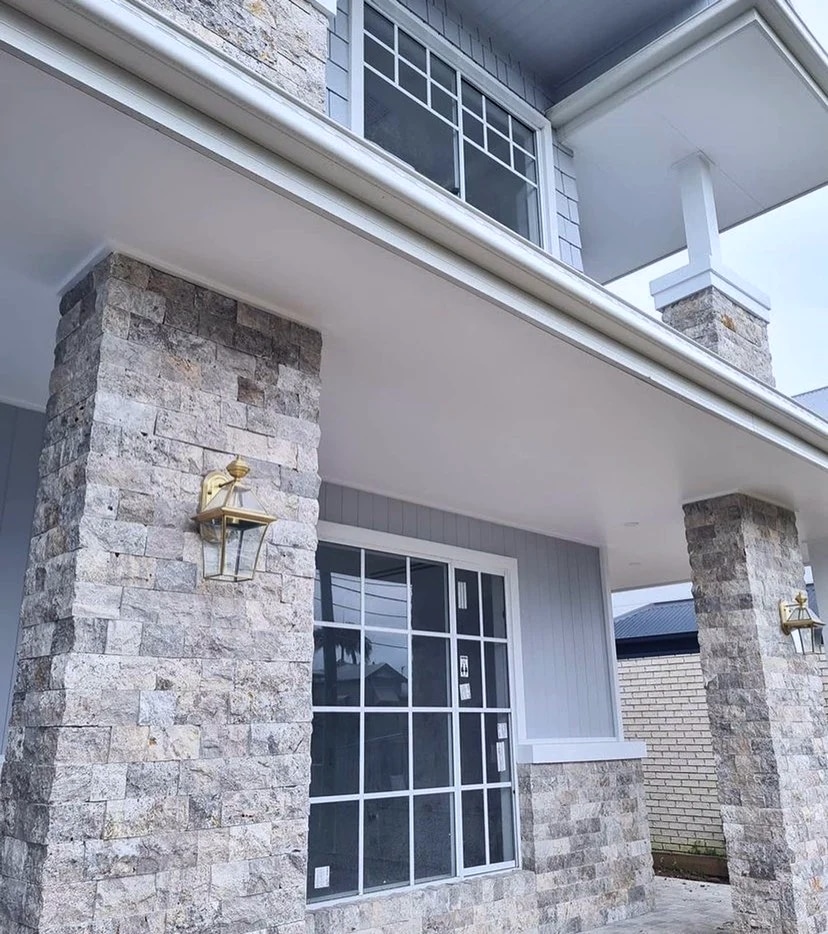 silver-travertine-splitface-100mmxrandom