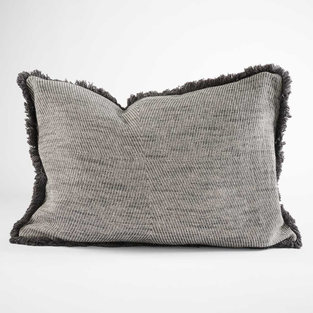 Amay Linen Cushion - Image 3
