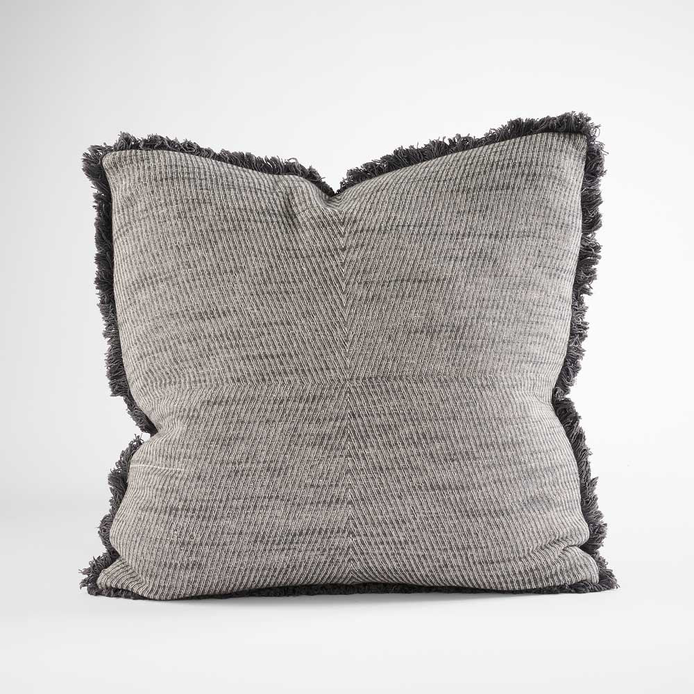 Amay Linen Cushion - Image 4
