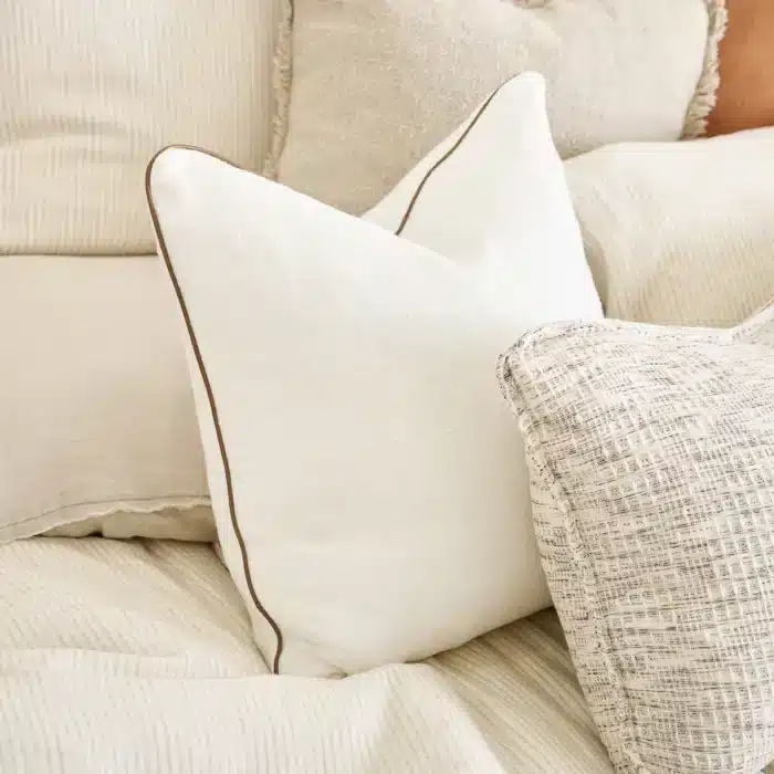 Muse Linen Cushion - Off White - Image 3