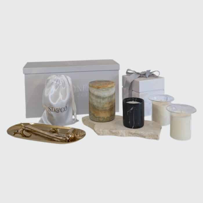 SD&CO Blue Onyx Christmas candle gift set with green and amber onyx vessel, glass refills and care kit